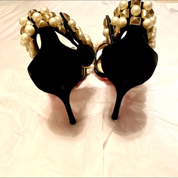 Christian Louboutin Tudor Ball Sandals - Picture 4 of 13